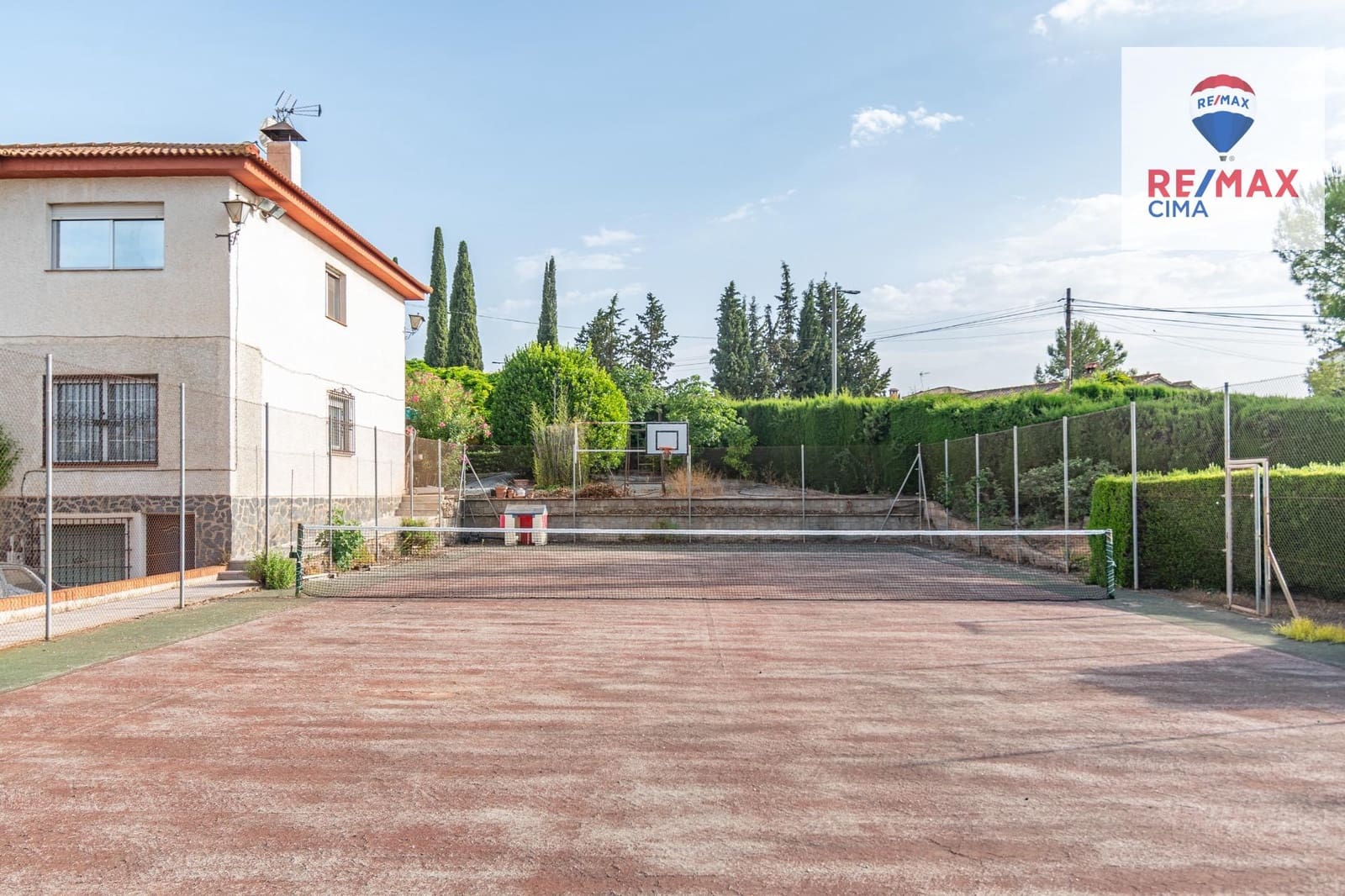 4 chambre Villa/Maison à vendre à Otura avec piscine - 850 000 € (Ref: 9165944)