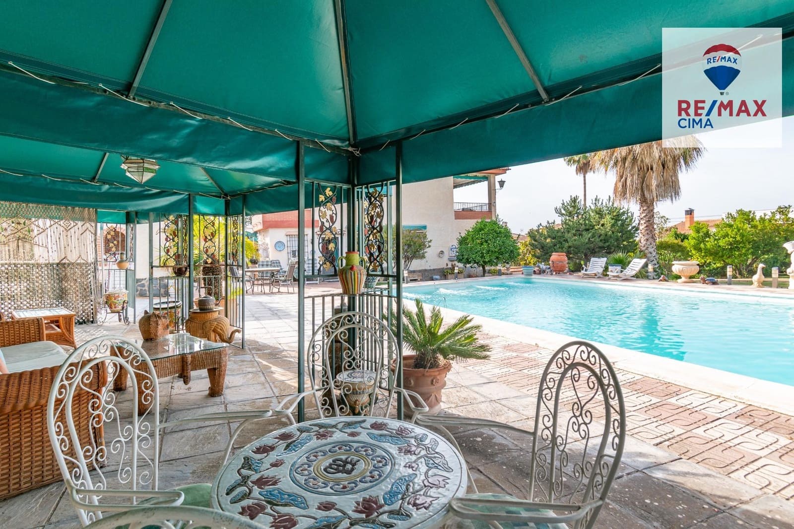 4 chambre Villa/Maison à vendre à Otura avec piscine - 850 000 € (Ref: 9165944)
