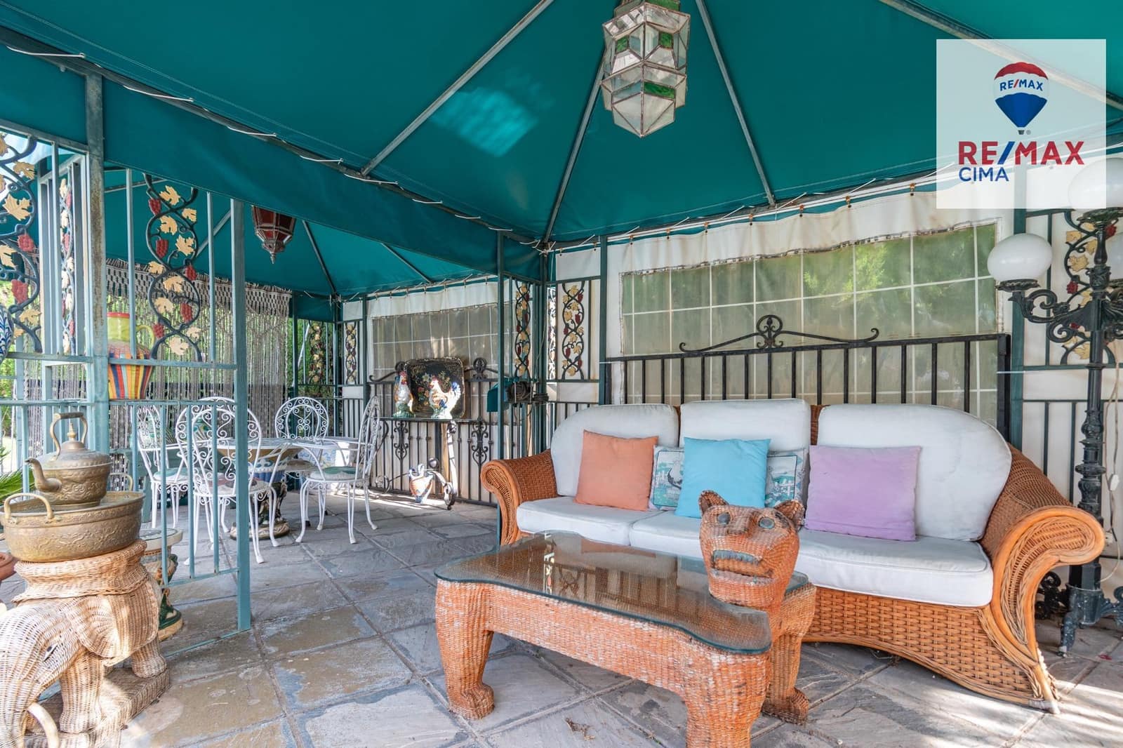 4 chambre Villa/Maison à vendre à Otura avec piscine - 850 000 € (Ref: 9165944)