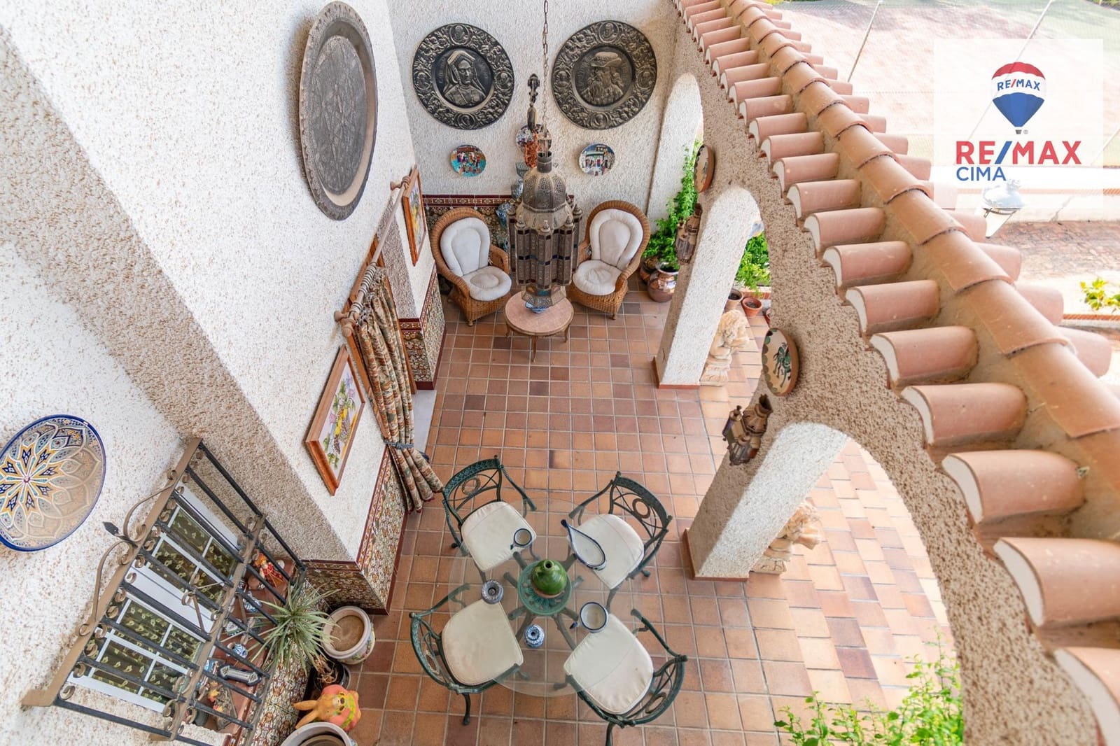 4 chambre Villa/Maison à vendre à Otura avec piscine - 850 000 € (Ref: 9165944)