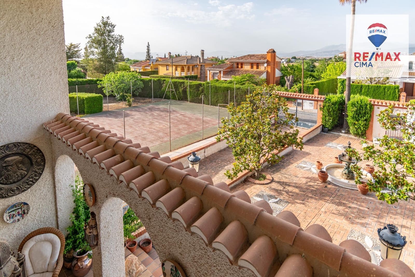 4 chambre Villa/Maison à vendre à Otura avec piscine - 850 000 € (Ref: 9165944)