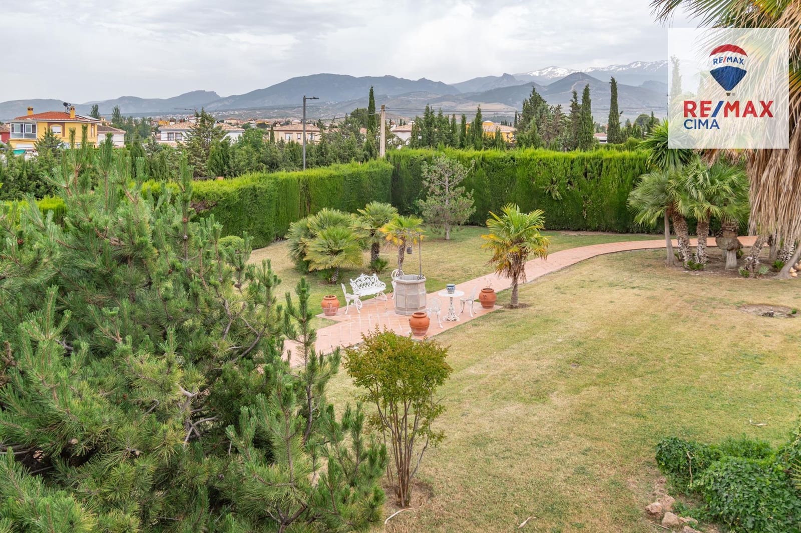 4 chambre Villa/Maison à vendre à Otura avec piscine - 850 000 € (Ref: 9165944)