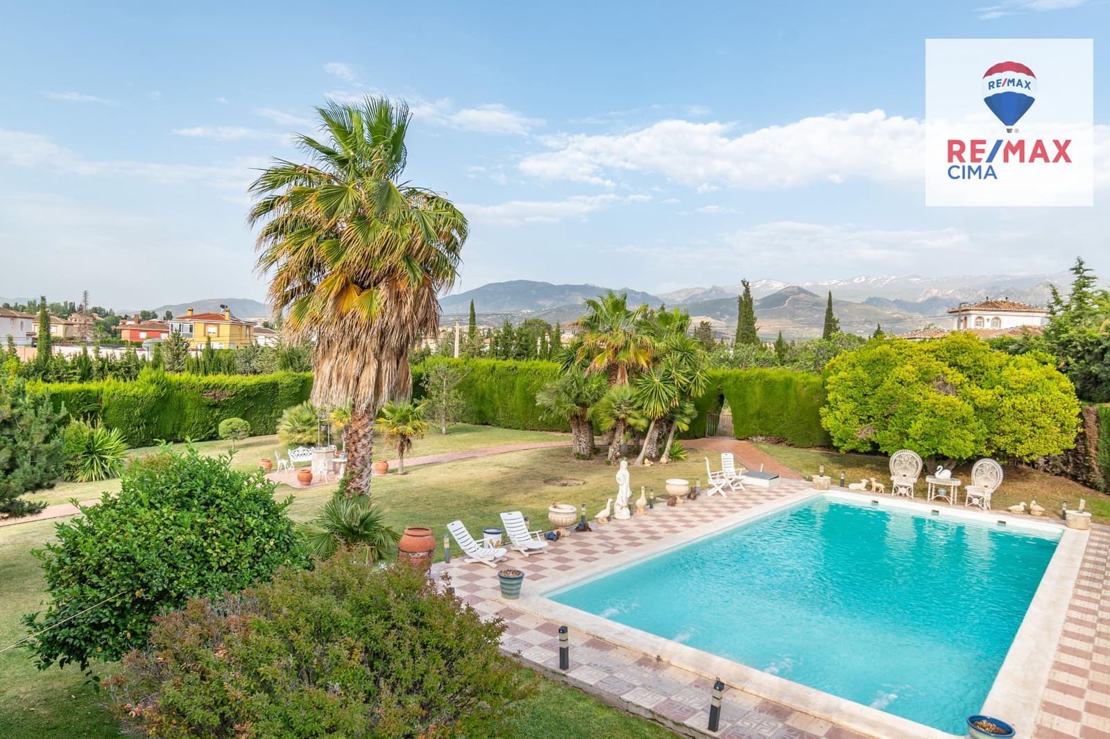 4 chambre Villa/Maison à vendre à Otura avec piscine - 850 000 € (Ref: 9165944)