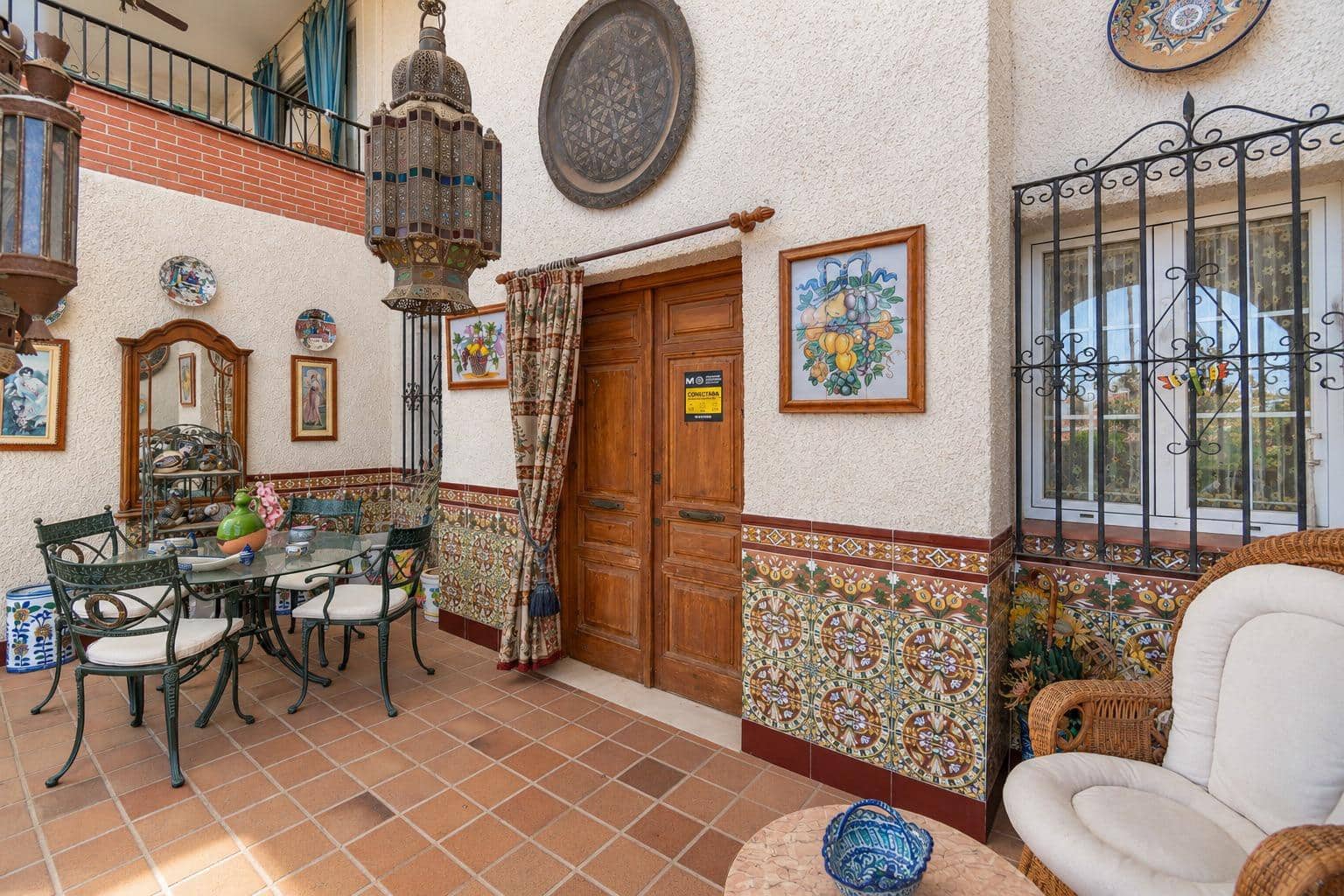4 bedroom Villa for sale in Otura with pool - € 850,000 (Ref: 9165944)