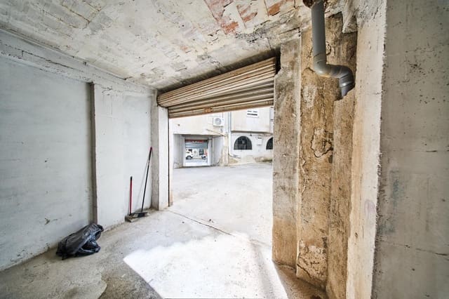 Garage till salu i Granada stad - 26 500 € (Ref: 9169688)