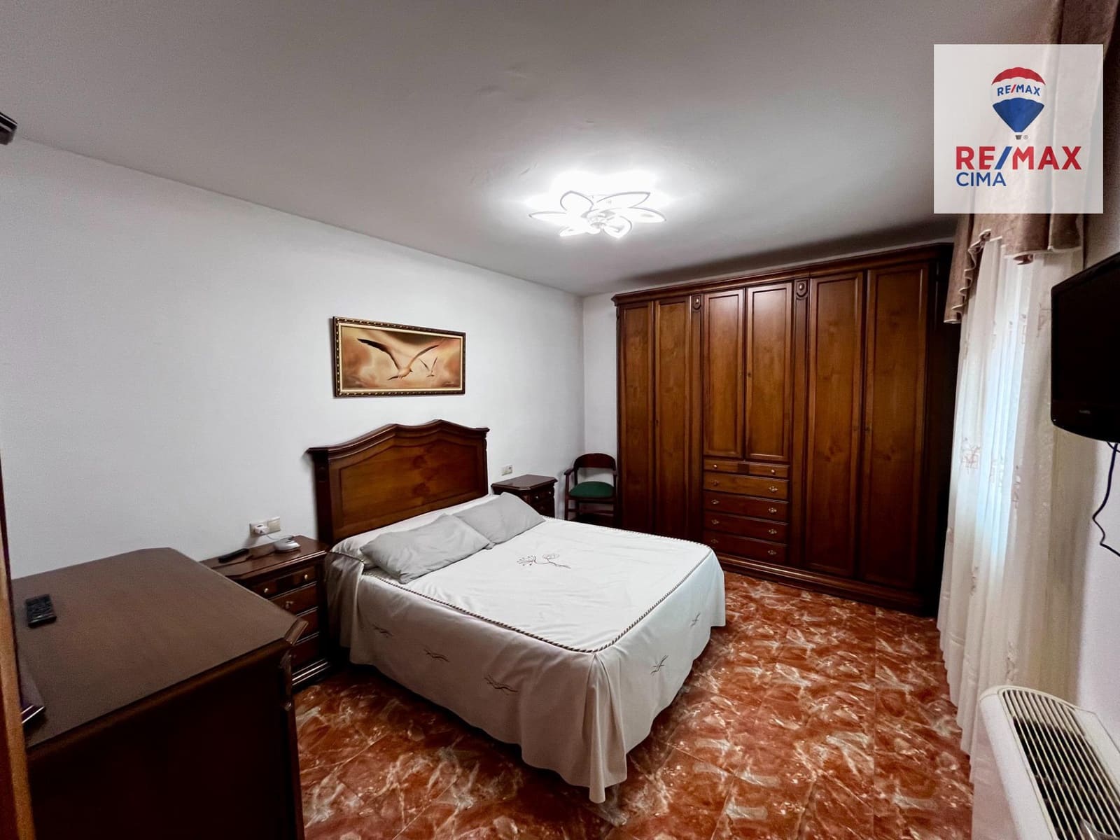 4 bedroom Townhouse for sale in Huescar with garage - € 200,000 (Ref: 9169693)