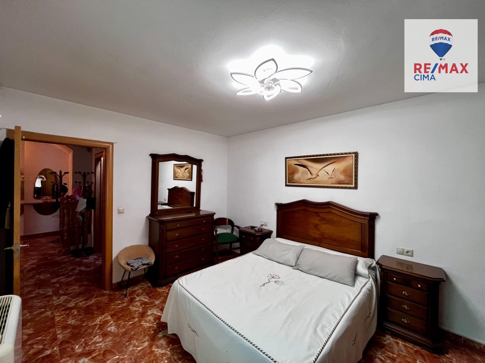 4 bedroom Townhouse for sale in Huescar with garage - € 200,000 (Ref: 9169693)