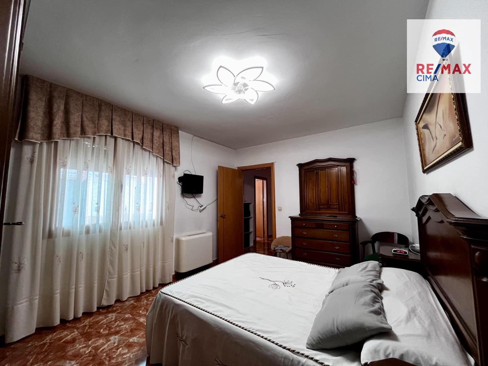 4 bedroom Townhouse for sale in Huescar with garage - € 200,000 (Ref: 9169693)