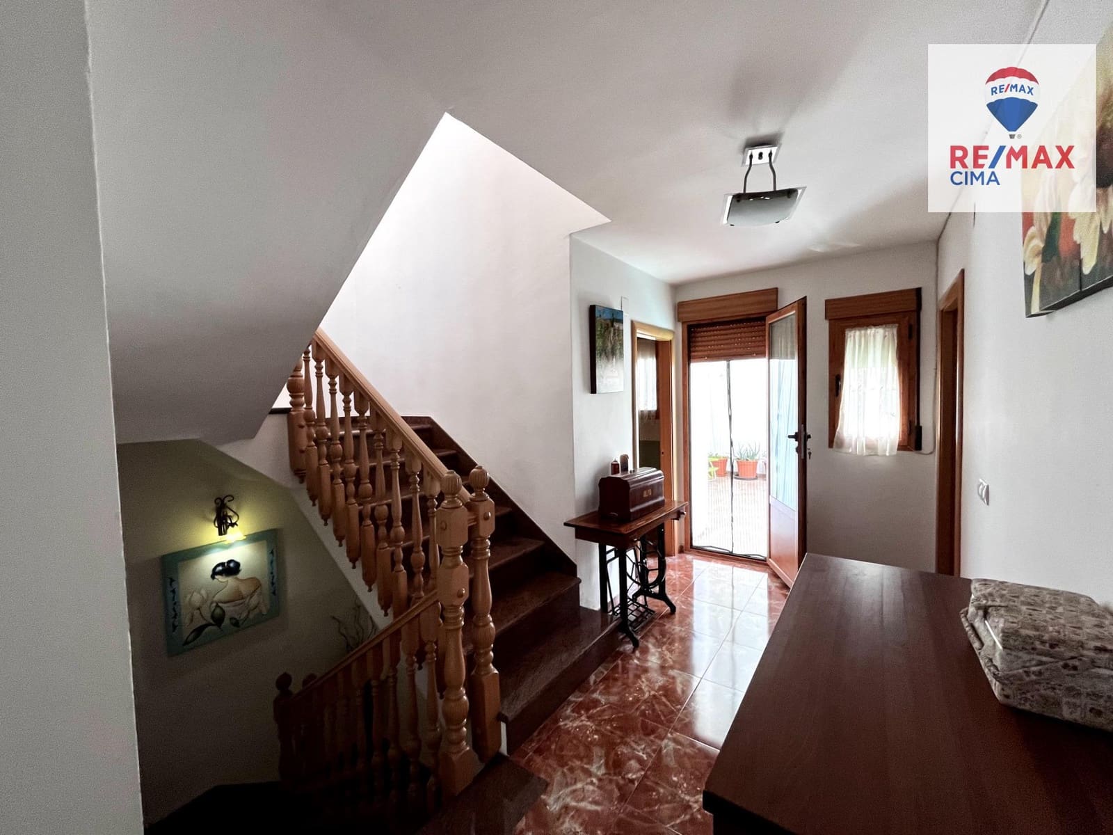 4 bedroom Townhouse for sale in Huescar with garage - € 200,000 (Ref: 9169693)