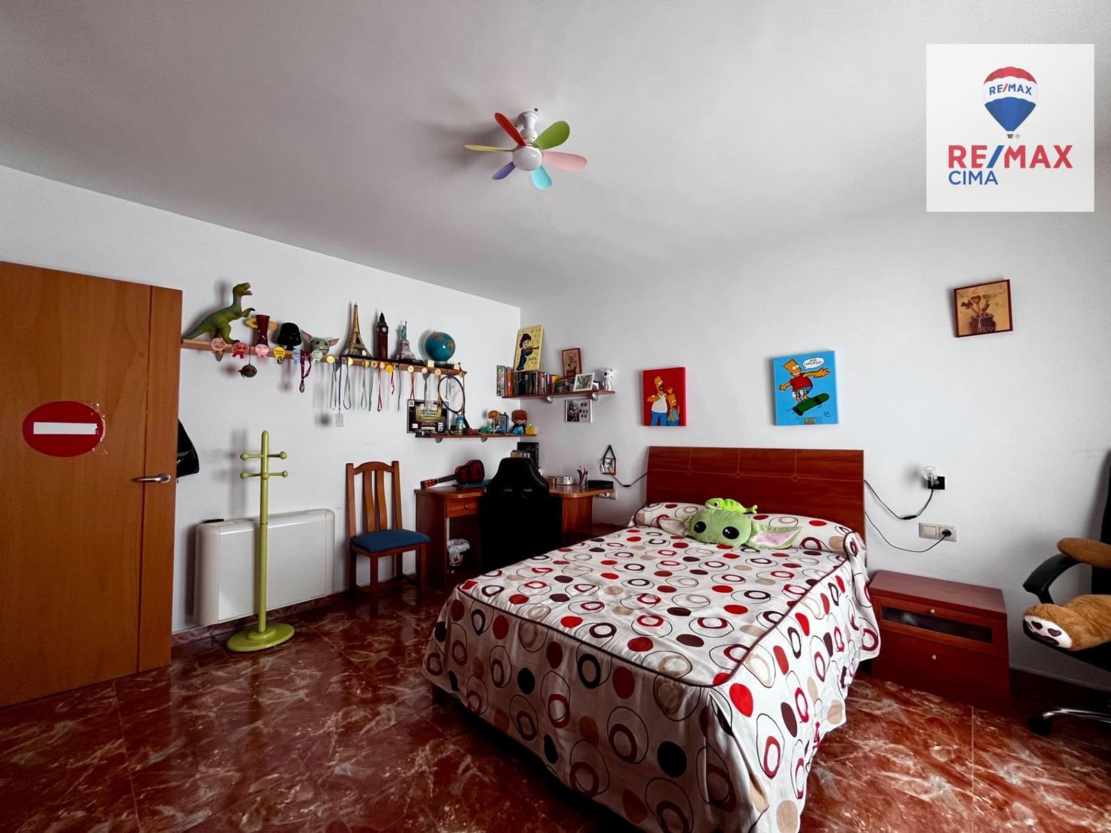 4 bedroom Townhouse for sale in Huescar with garage - € 200,000 (Ref: 9169693)