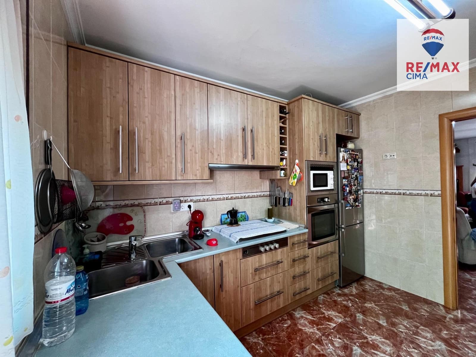 4 bedroom Townhouse for sale in Huescar with garage - € 200,000 (Ref: 9169693)