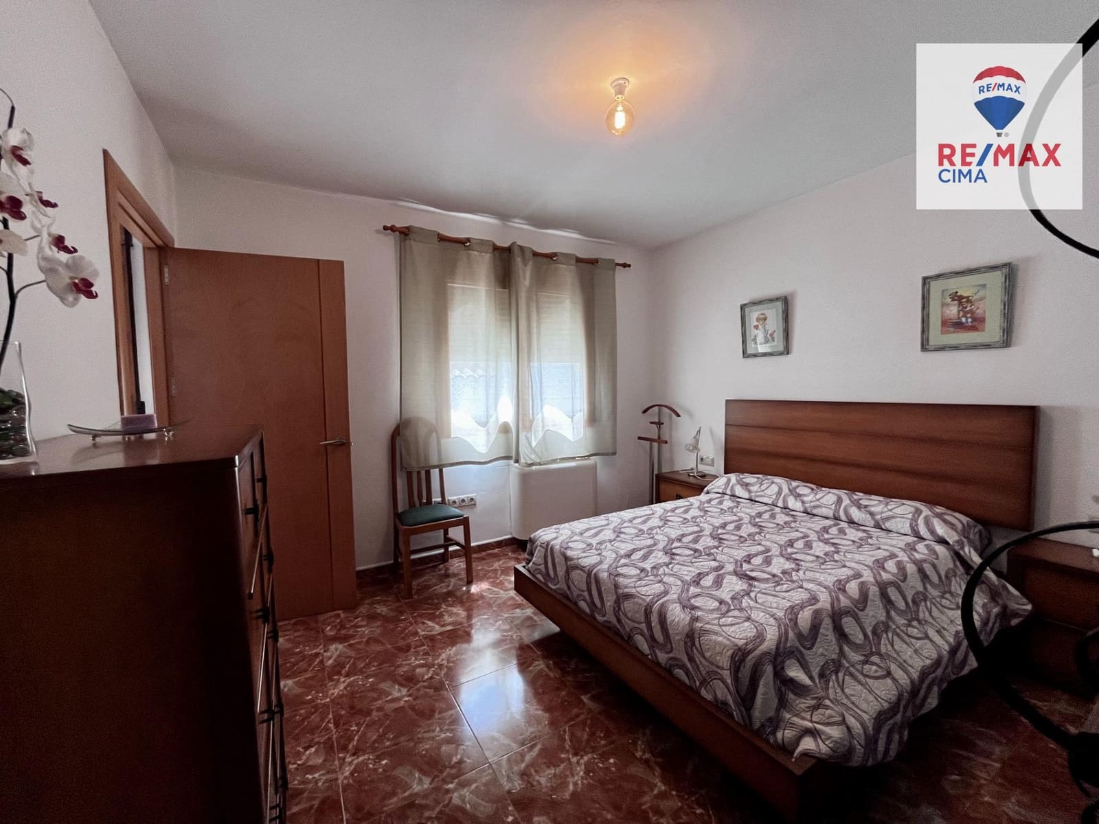 4 bedroom Townhouse for sale in Huescar with garage - € 200,000 (Ref: 9169693)