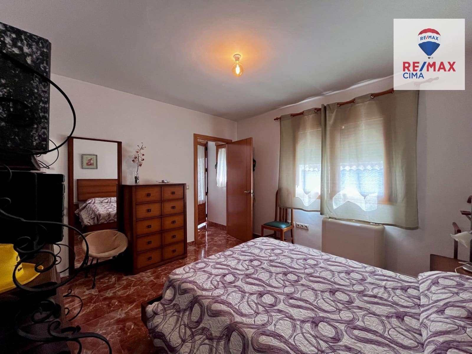 4 bedroom Townhouse for sale in Huescar with garage - € 200,000 (Ref: 9169693)