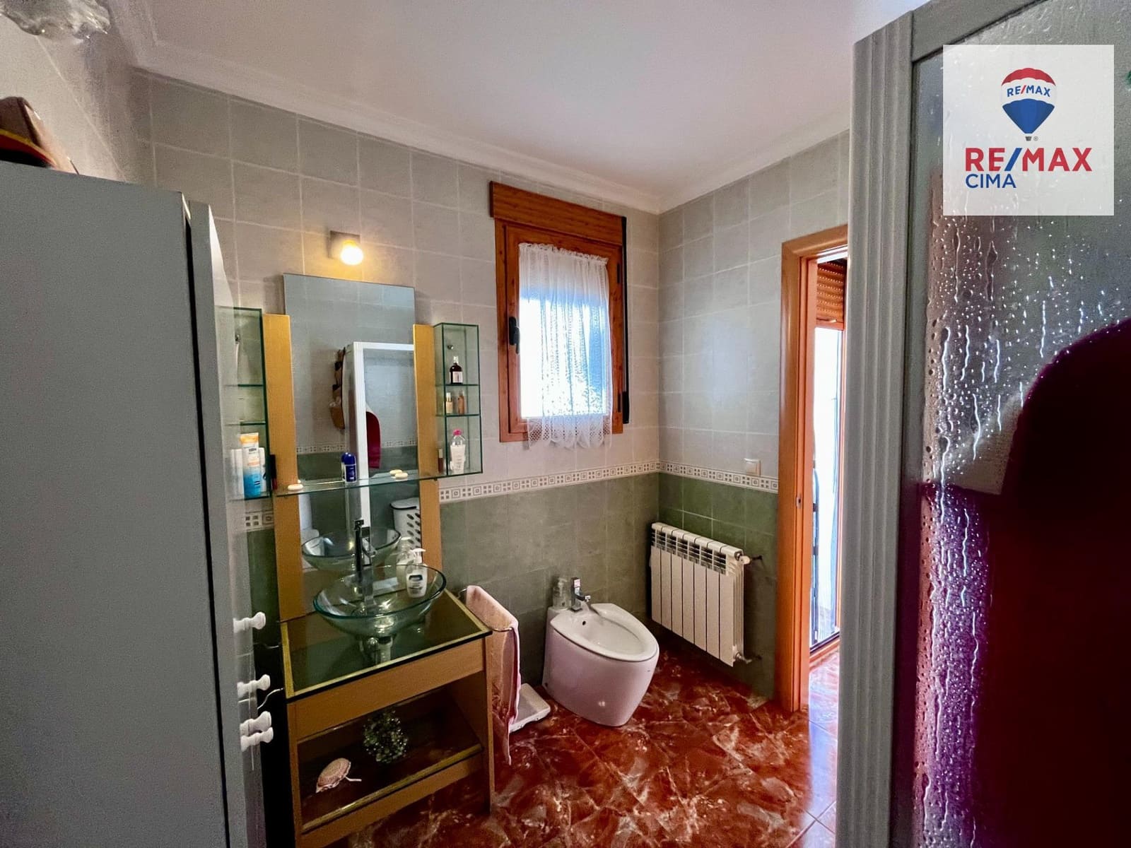 4 bedroom Townhouse for sale in Huescar with garage - € 200,000 (Ref: 9169693)