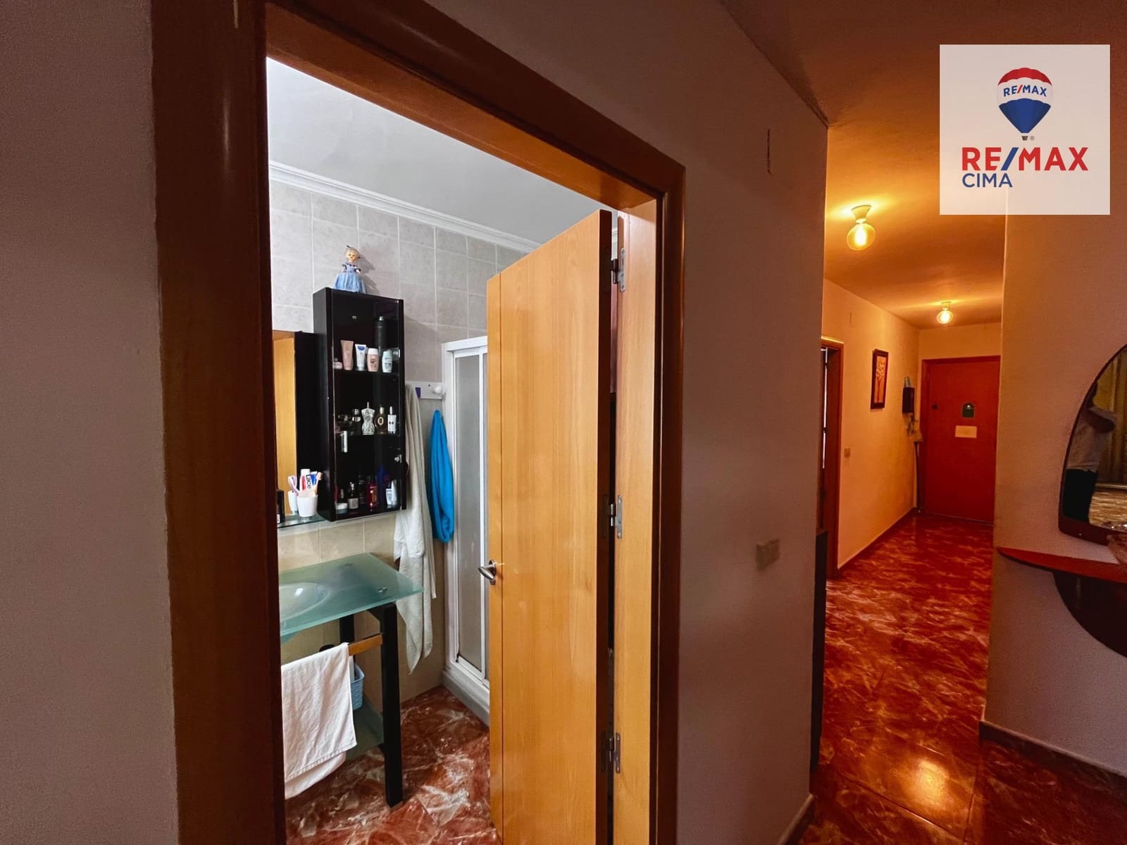 4 bedroom Townhouse for sale in Huescar with garage - € 200,000 (Ref: 9169693)