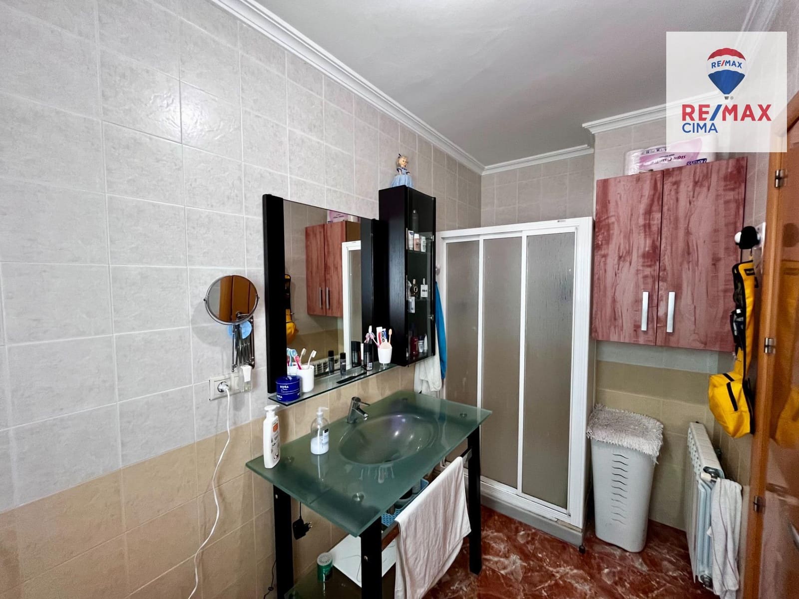 4 bedroom Townhouse for sale in Huescar with garage - € 200,000 (Ref: 9169693)