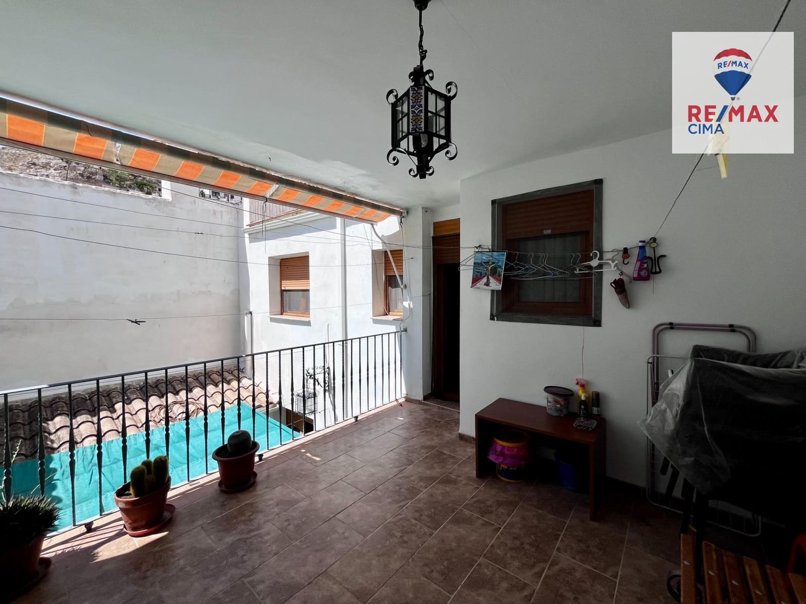 4 bedroom Townhouse for sale in Huescar with garage - € 200,000 (Ref: 9169693)