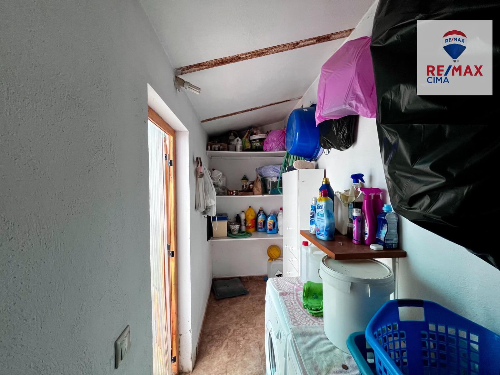 4 bedroom Townhouse for sale in Huescar with garage - € 200,000 (Ref: 9169693)
