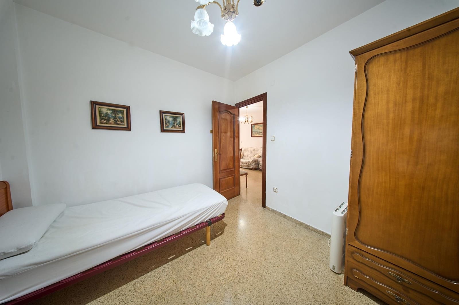Appartement de 3 chambres à louer à Grenade ville - 800 € (Ref: 9176580)