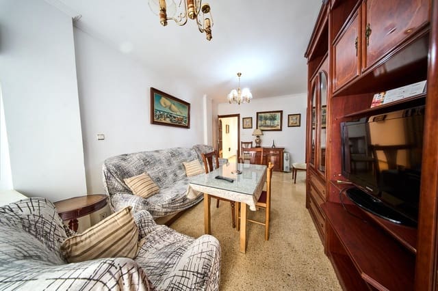 Appartement de 3 chambres à louer à Grenade ville - 800 € (Ref: 9176580)