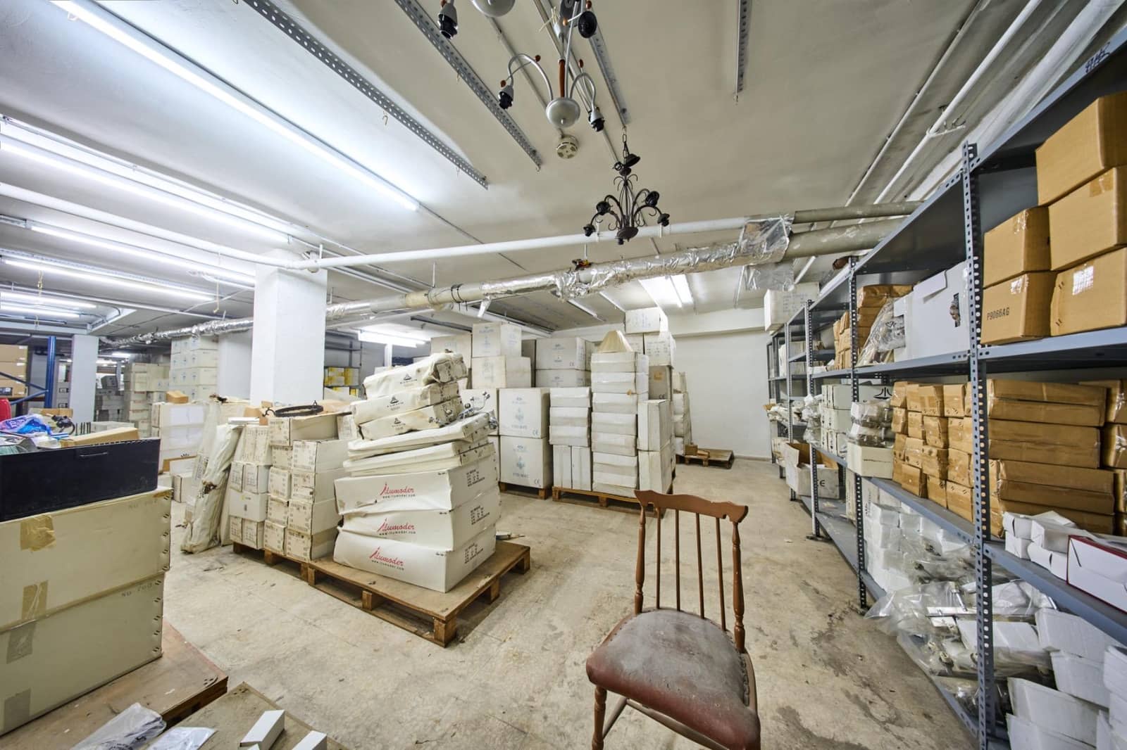 Local Comercial en Granada ciudad en venta - 185.000 € (Ref: 9183823)