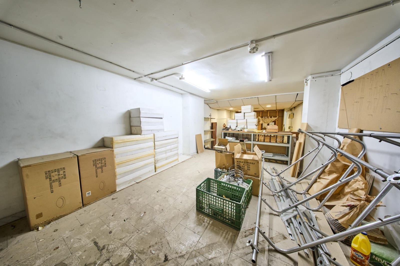 Local Comercial en Granada ciudad en venta - 185.000 € (Ref: 9183823)