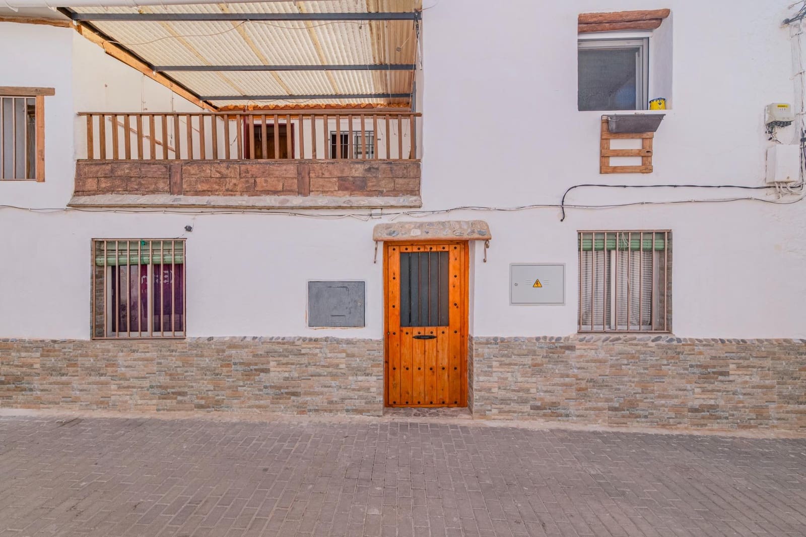 Casa de 3 habitaciones en Gójar en venta - 139.000 € (Ref: 9202597)