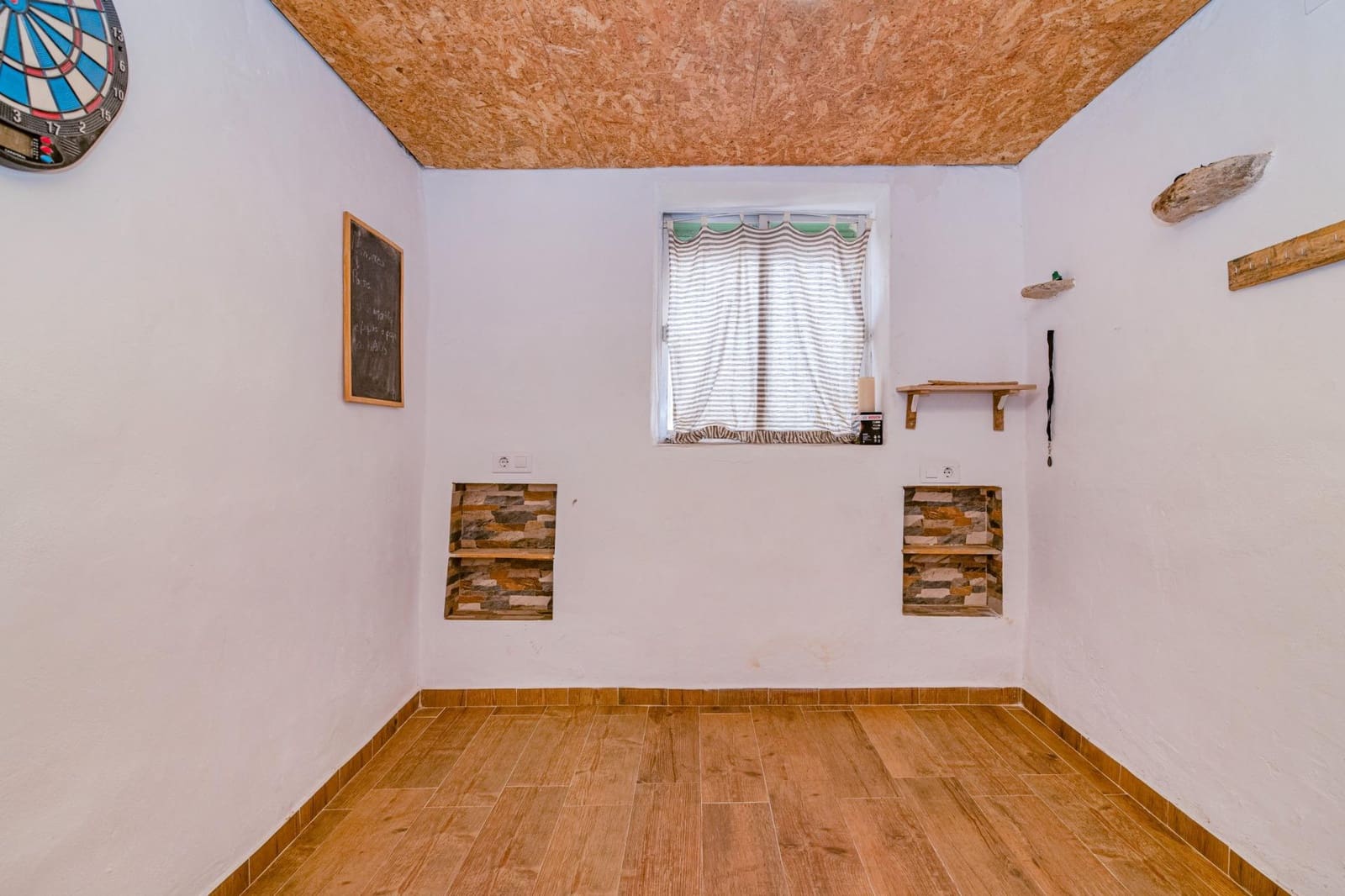 Casa de 3 habitaciones en Gójar en venta - 139.000 € (Ref: 9202597)