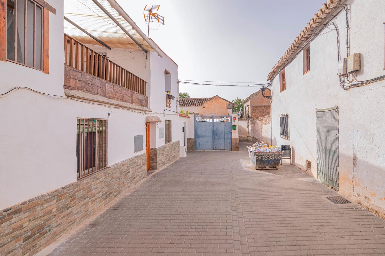Casa de 3 habitaciones en Gójar en venta - 139.000 € (Ref: 9202597)