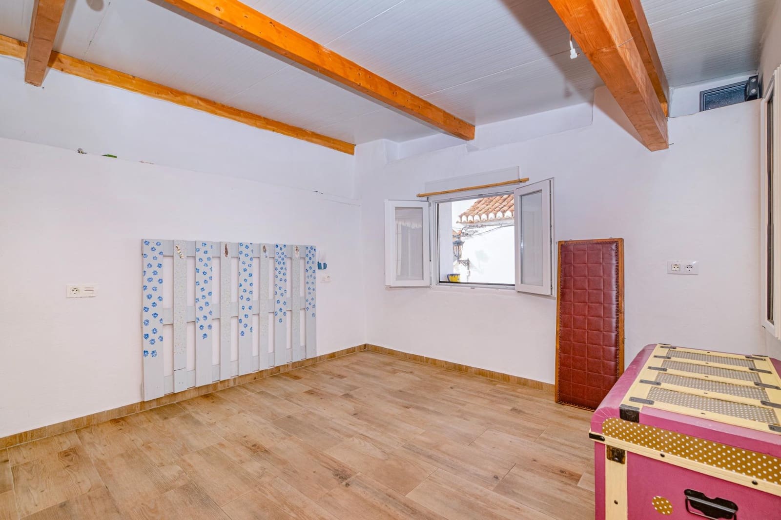 Casa de 3 habitaciones en Gójar en venta - 139.000 € (Ref: 9202597)