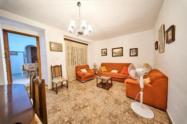 6 quarto Casa em Banda para venda em Campillo de Arenas - 63 500 € (Ref: 9204761)