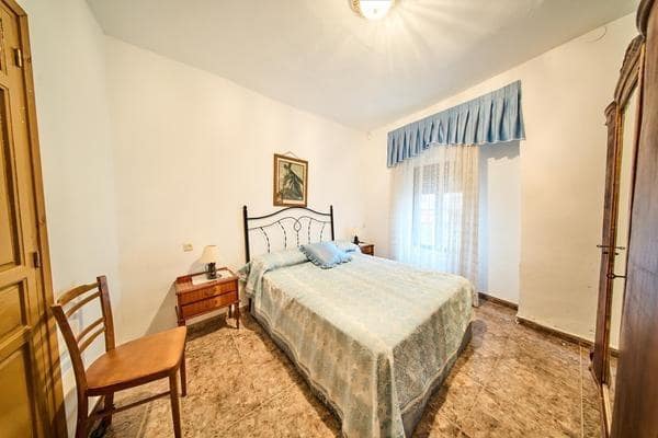 6 quarto Casa em Banda para venda em Campillo de Arenas - 63 500 € (Ref: 9204761)