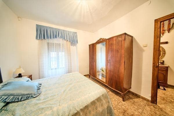 6 quarto Casa em Banda para venda em Campillo de Arenas - 63 500 € (Ref: 9204761)