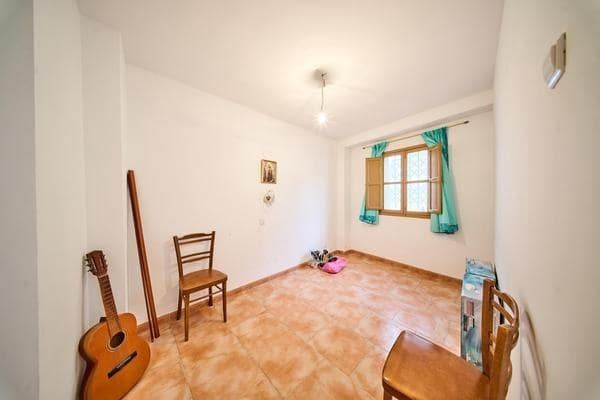 6 quarto Casa em Banda para venda em Campillo de Arenas - 63 500 € (Ref: 9204761)