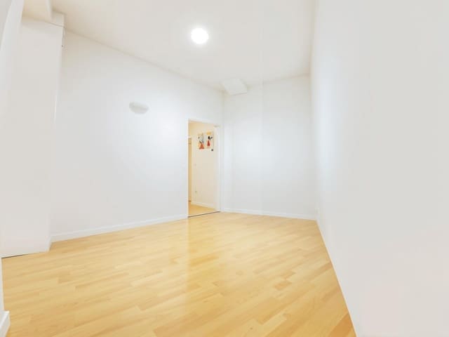 Piso de 5 habitaciones en Centro, Granada ciudad en venta - 449.000 € (Ref: 9236770)