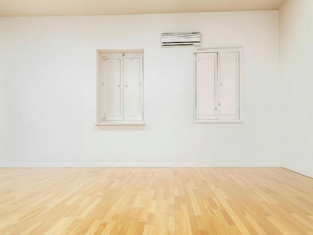 Piso de 5 habitaciones en Centro, Granada ciudad en venta - 449.000 € (Ref: 9236770)