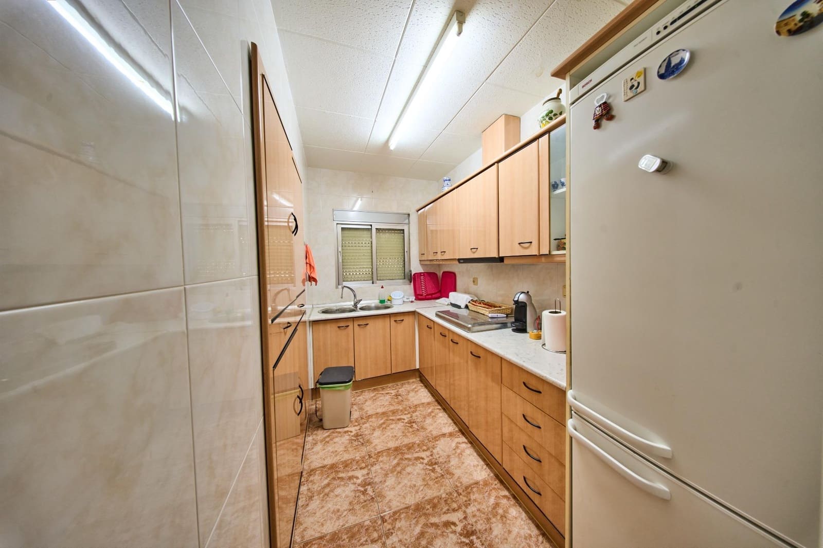 4 makuuhuone Omakotitalo myytävänä paikassa Moraleda de Zafayona mukana 
autotalli - 110 000 € (Ref: 9243239)