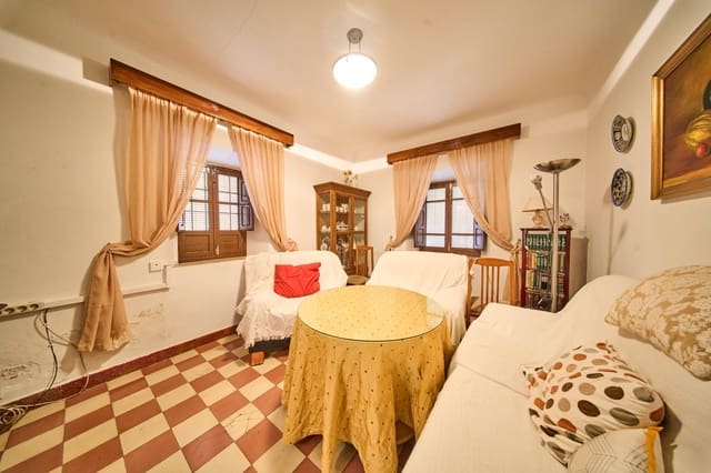 4 makuuhuone Omakotitalo myytävänä paikassa Moraleda de Zafayona mukana 
autotalli - 110 000 € (Ref: 9243239)