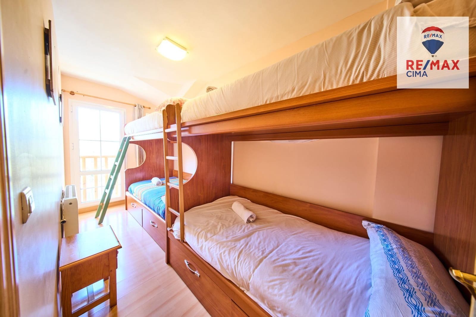 3 soveværelse Lejlighed til salg i Sierra Nevada med garage - € 269.000 (Ref: 9243246)