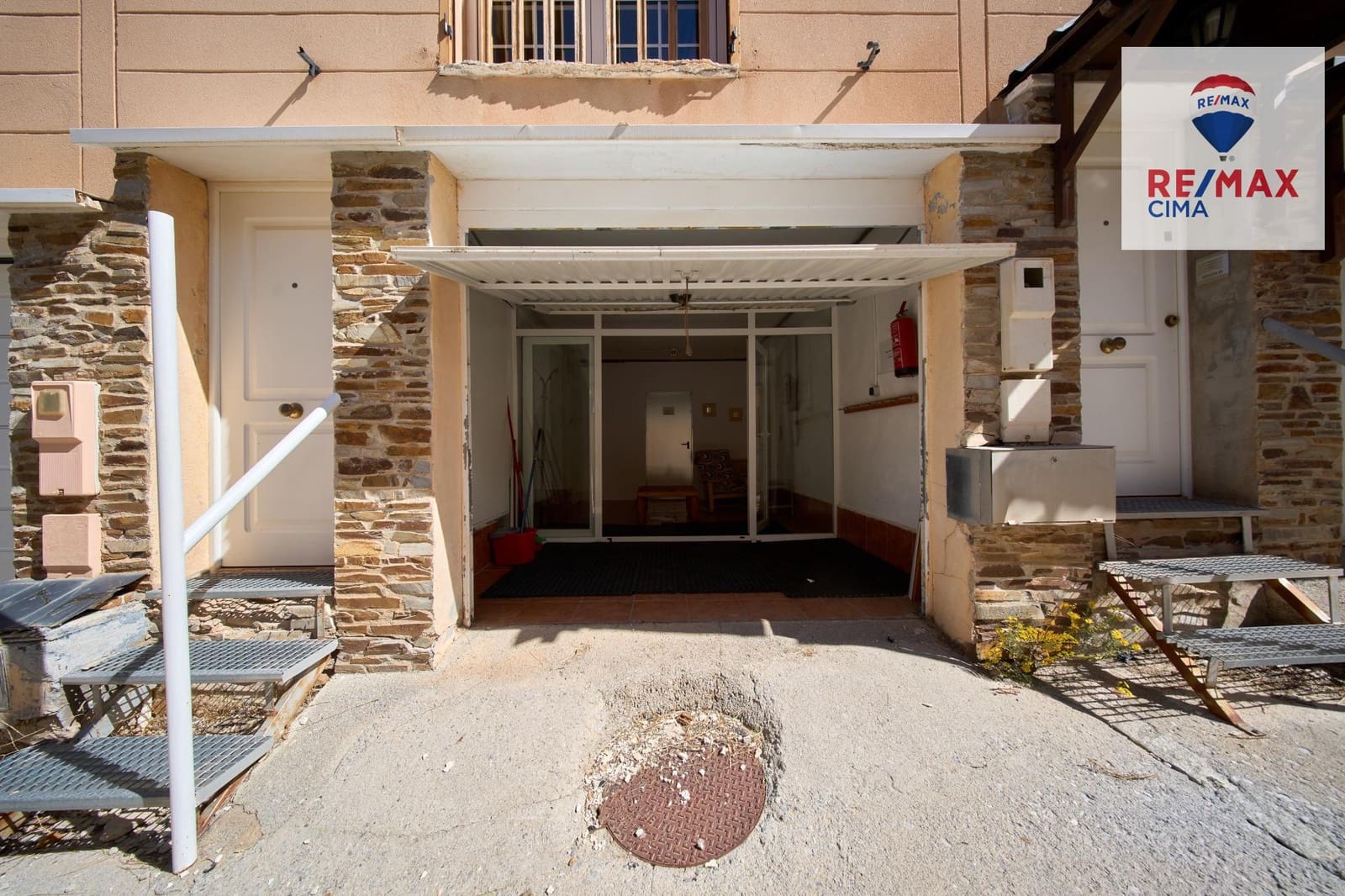 3 soveværelse Lejlighed til salg i Sierra Nevada med garage - € 269.000 (Ref: 9243246)