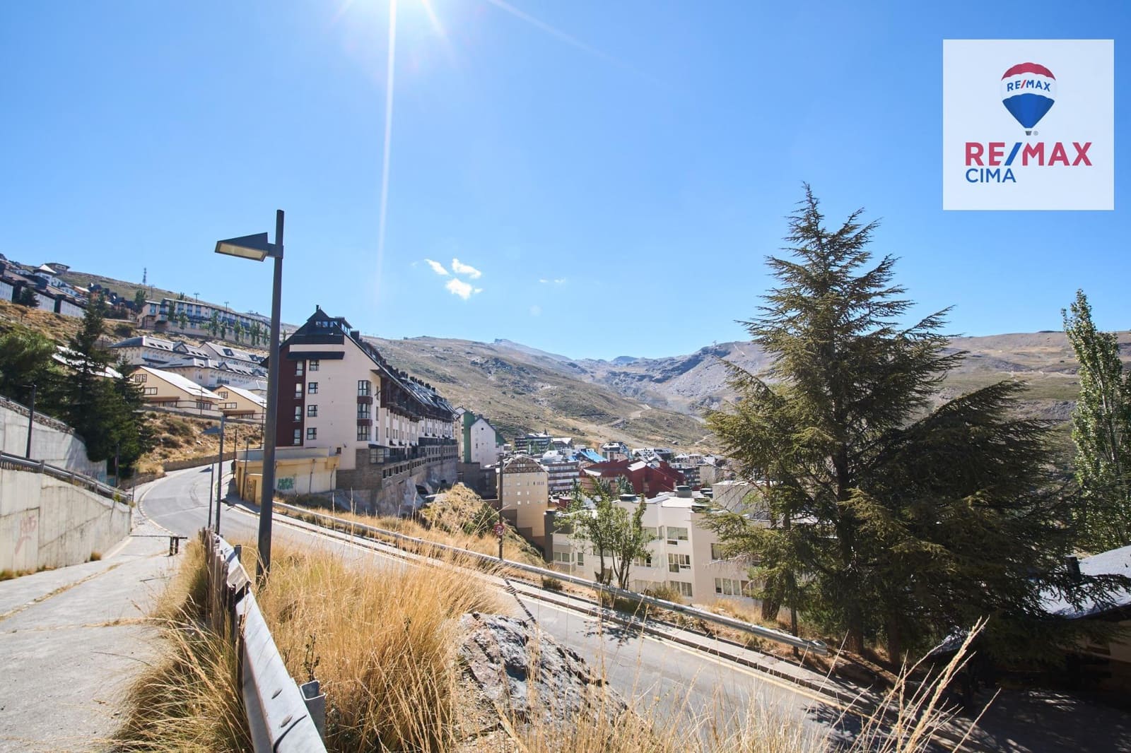 3 soveværelse Lejlighed til salg i Sierra Nevada med garage - € 269.000 (Ref: 9243246)