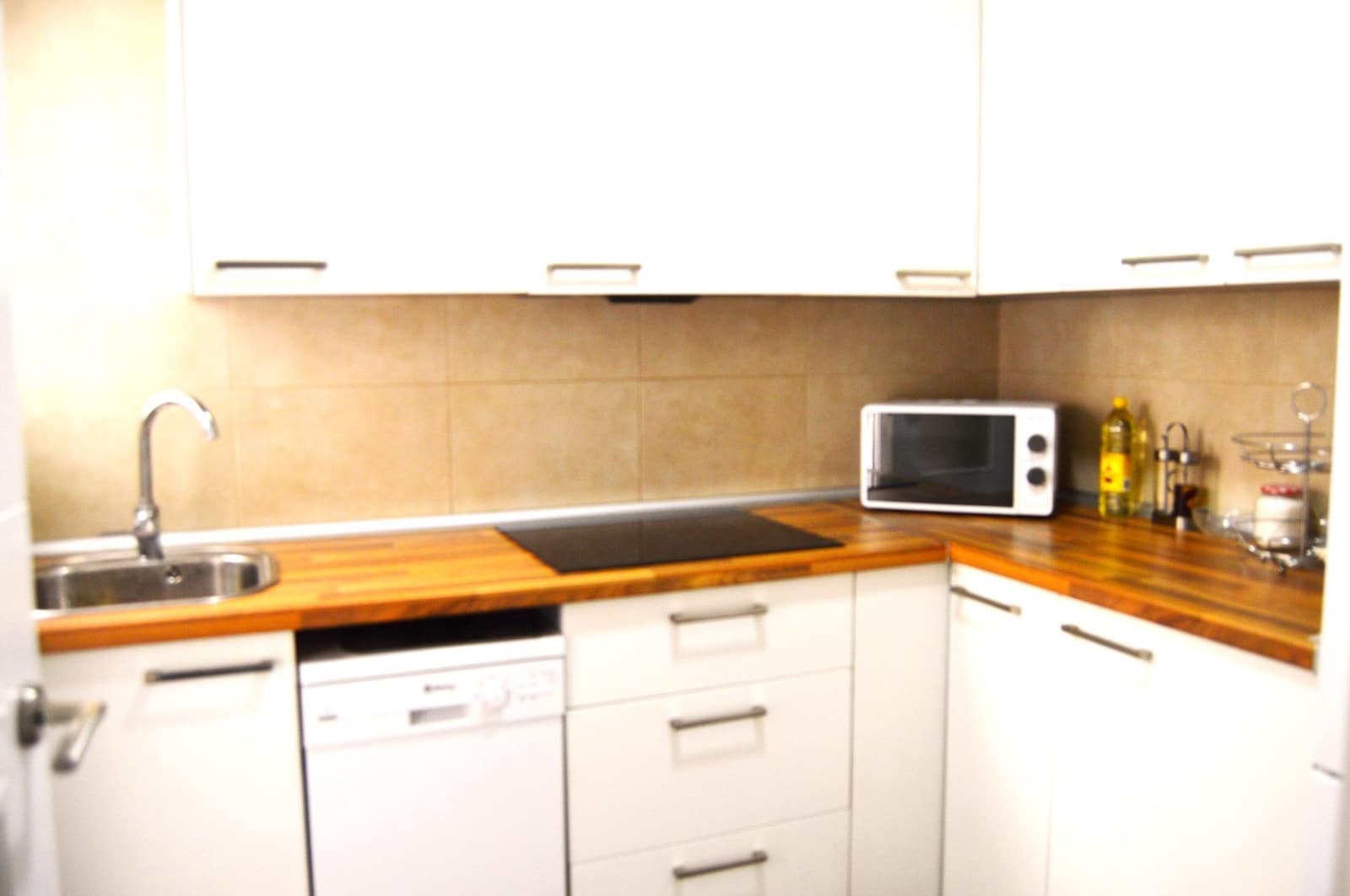 2 sovrum Lägenhet att hyra i Granada stad - 950 € (Ref: 9247114)