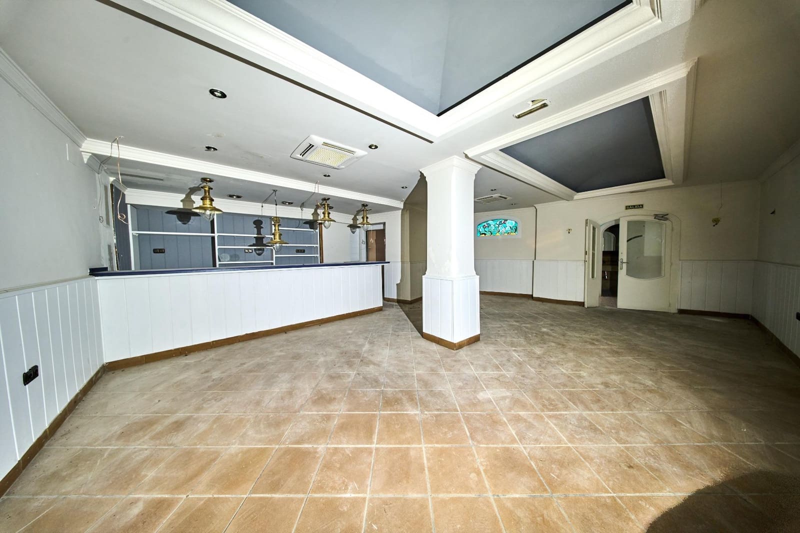 Comercial para venda em Granada cidade - 500 000 € (Ref: 9247116)