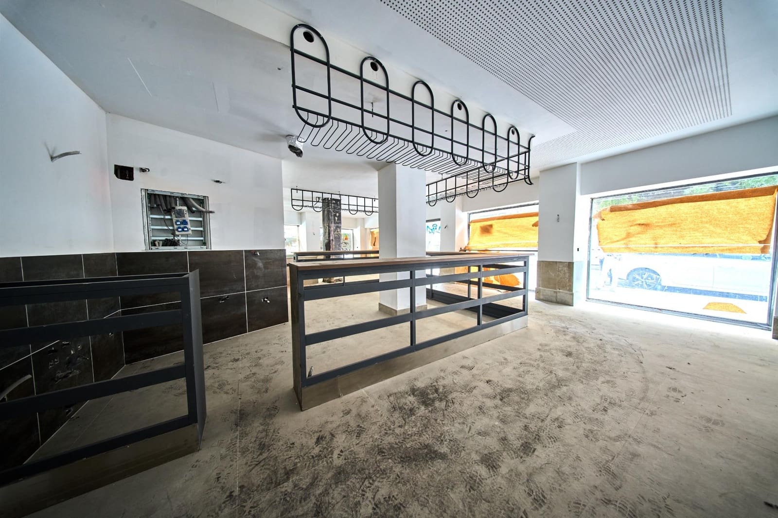 Comercial para venda em Granada cidade - 500 000 € (Ref: 9247116)