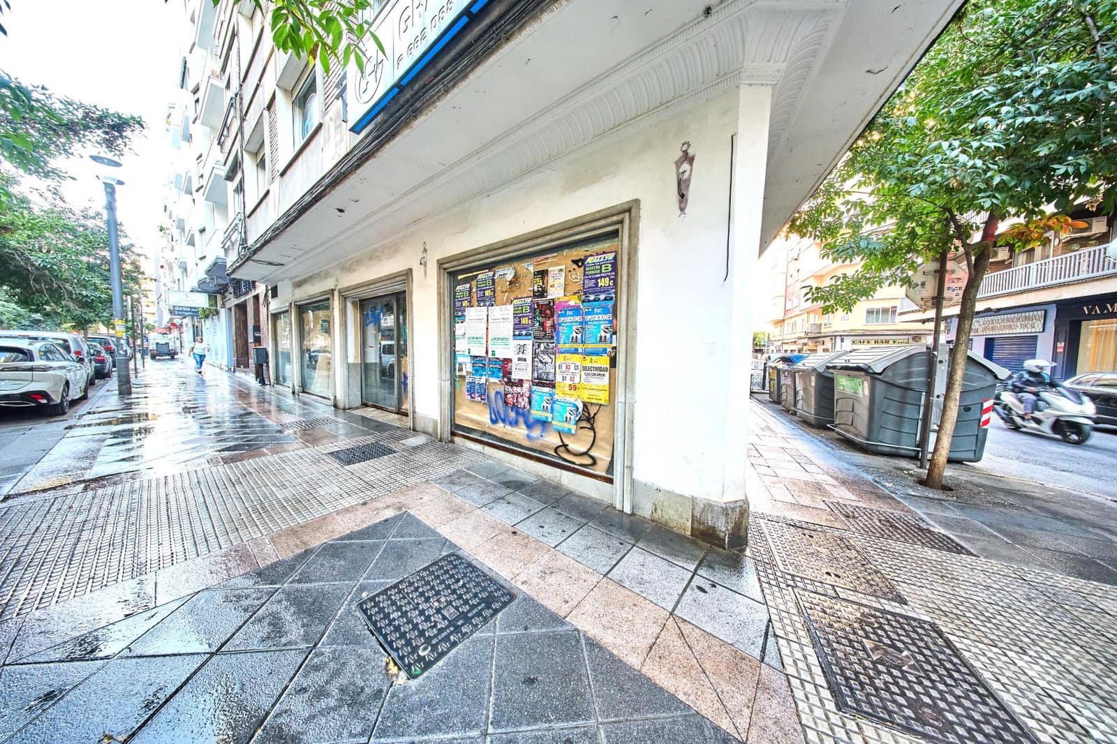 Comercial para venda em Granada cidade - 500 000 € (Ref: 9247116)