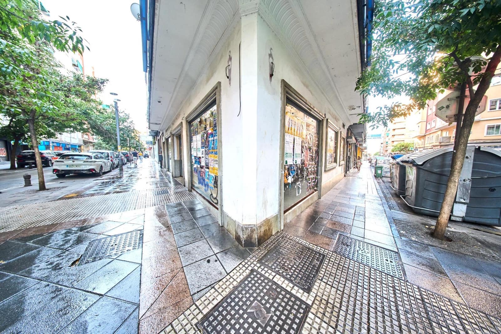 Comercial para venda em Granada cidade - 500 000 € (Ref: 9247116)