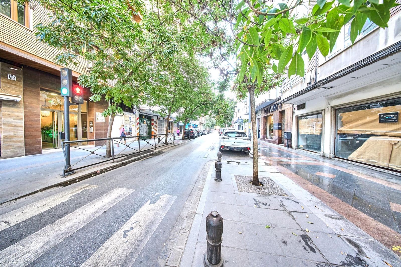 Comercial para venda em Granada cidade - 500 000 € (Ref: 9247116)