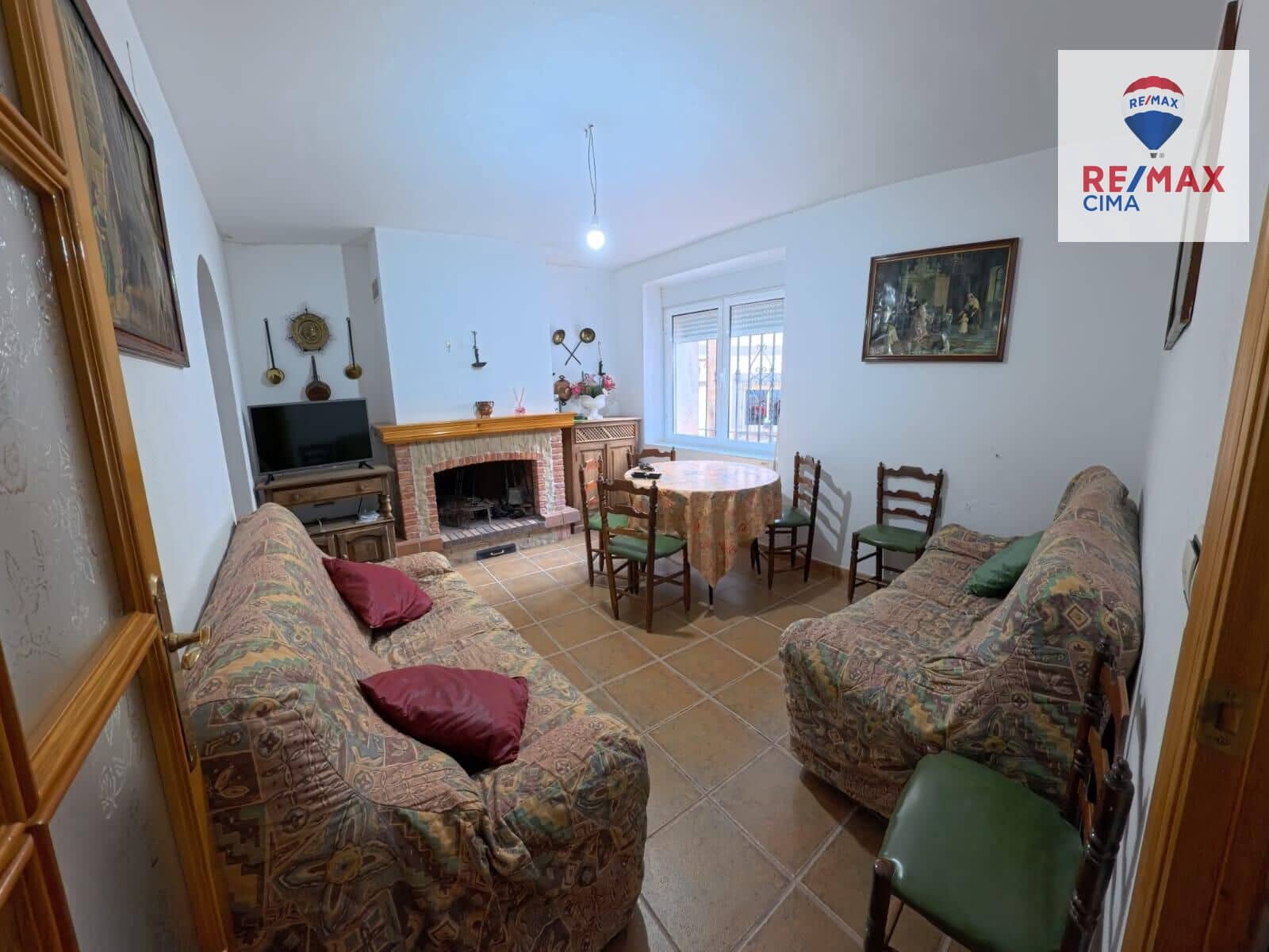 4 soveværelse Byhus til salg i Cullar - € 55.000 (Ref: 9247119)