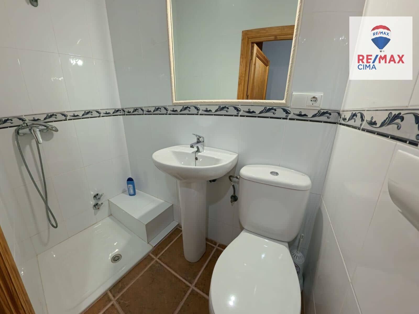 4 soveværelse Byhus til salg i Cullar - € 55.000 (Ref: 9247119)