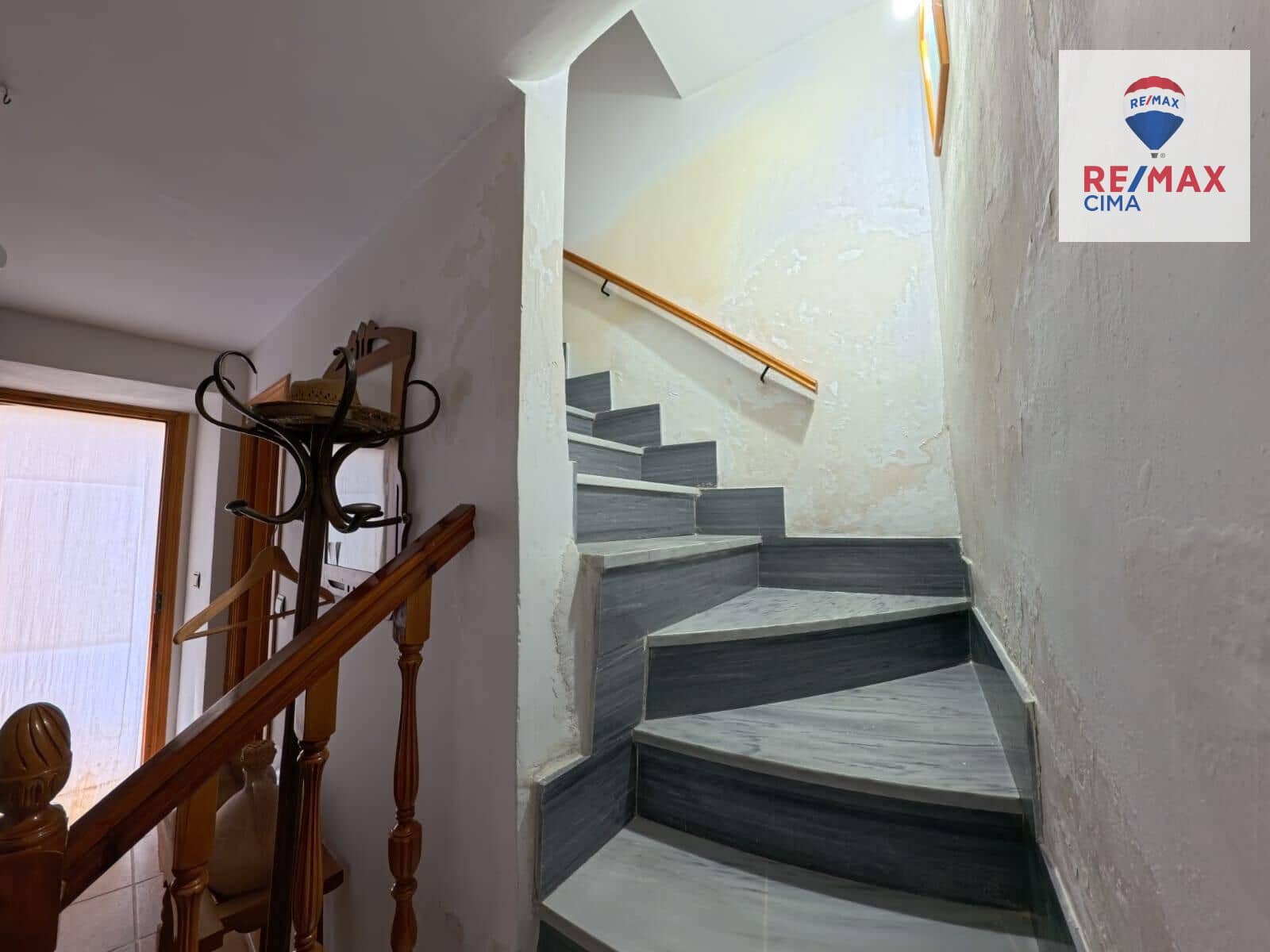 4 soveværelse Byhus til salg i Cullar - € 55.000 (Ref: 9247119)